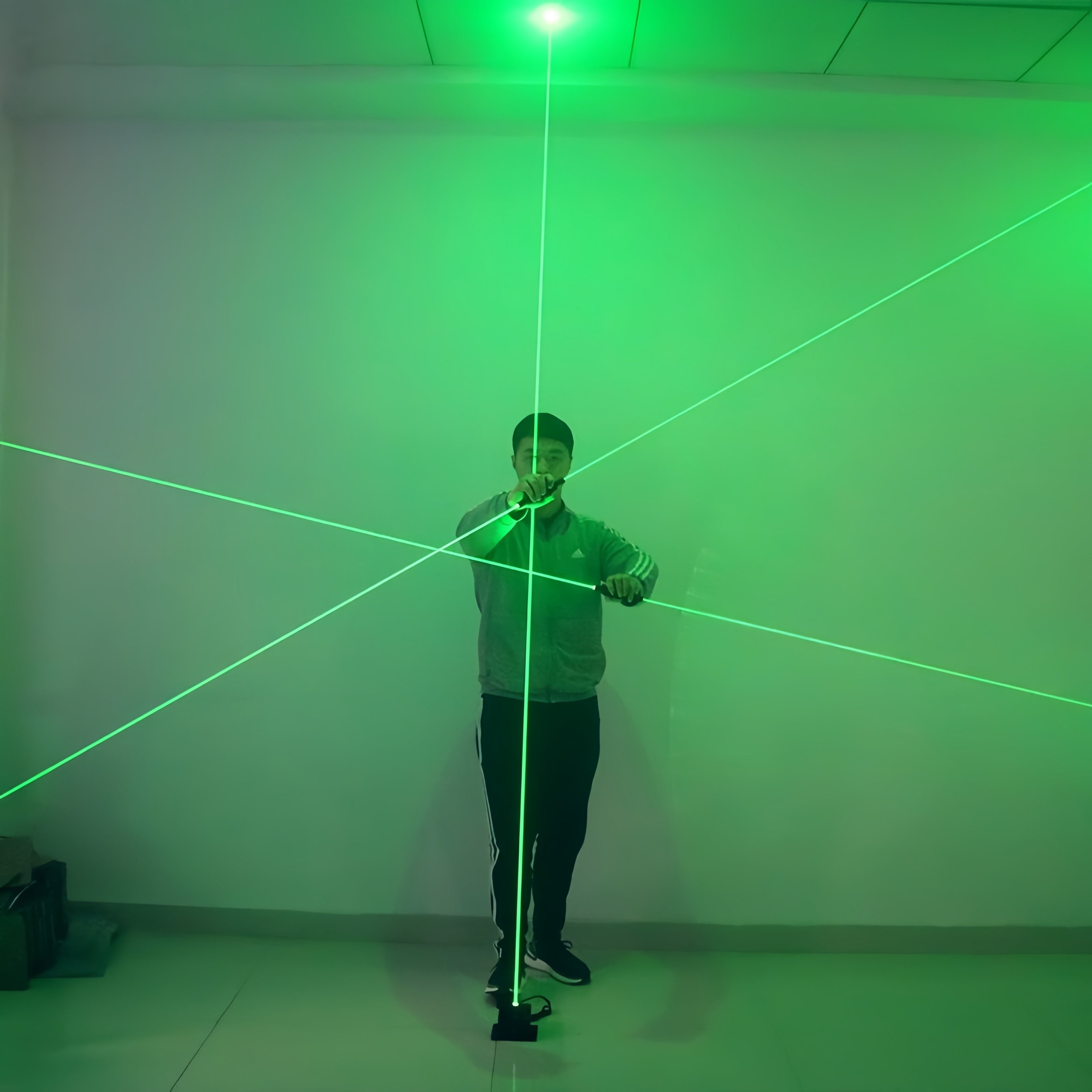 Large Fluorescent Laser Sword, Stage Magic Show, Illumination Props
